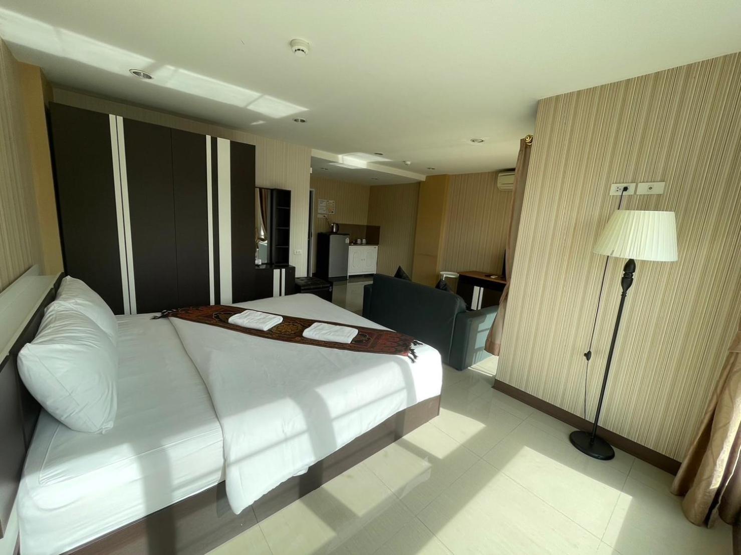 H2Do Hotel Ban Khlong Sanam Phli Экстерьер фото