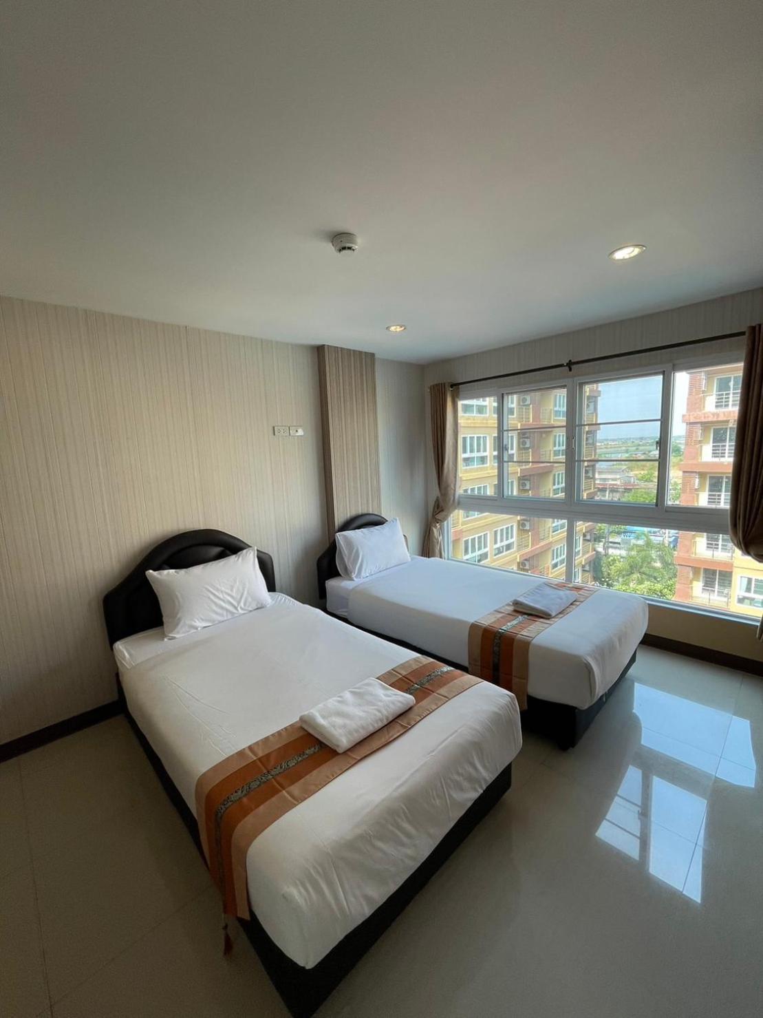 H2Do Hotel Ban Khlong Sanam Phli Экстерьер фото