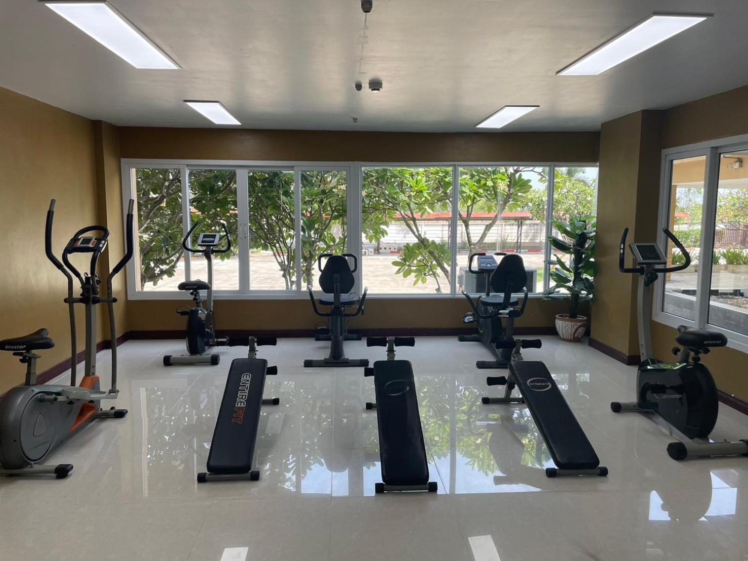 H2Do Hotel Ban Khlong Sanam Phli Экстерьер фото